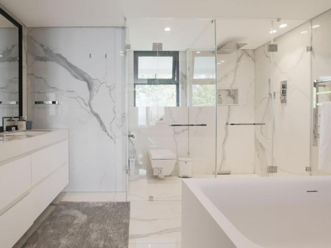 Aurum 501 And 101 * Cape Town